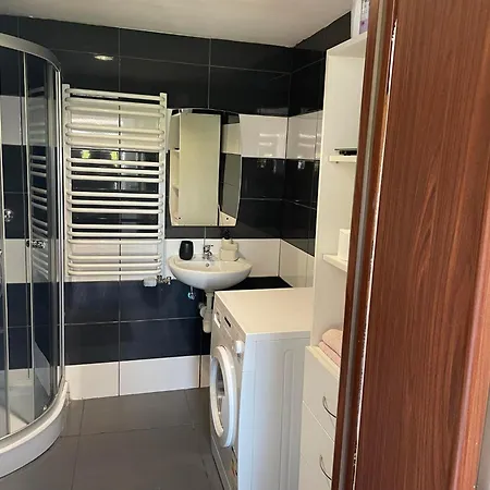 Kawalerki W Srodmiesciu 1 アパート *